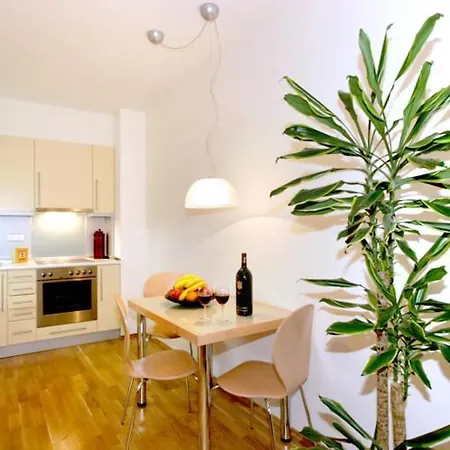 Angeli Apartments * Praha